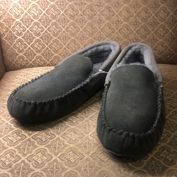 New TOTES 100%  GENUINE Sheepskin slippers / moccasins 291an - Picture 2 of 15